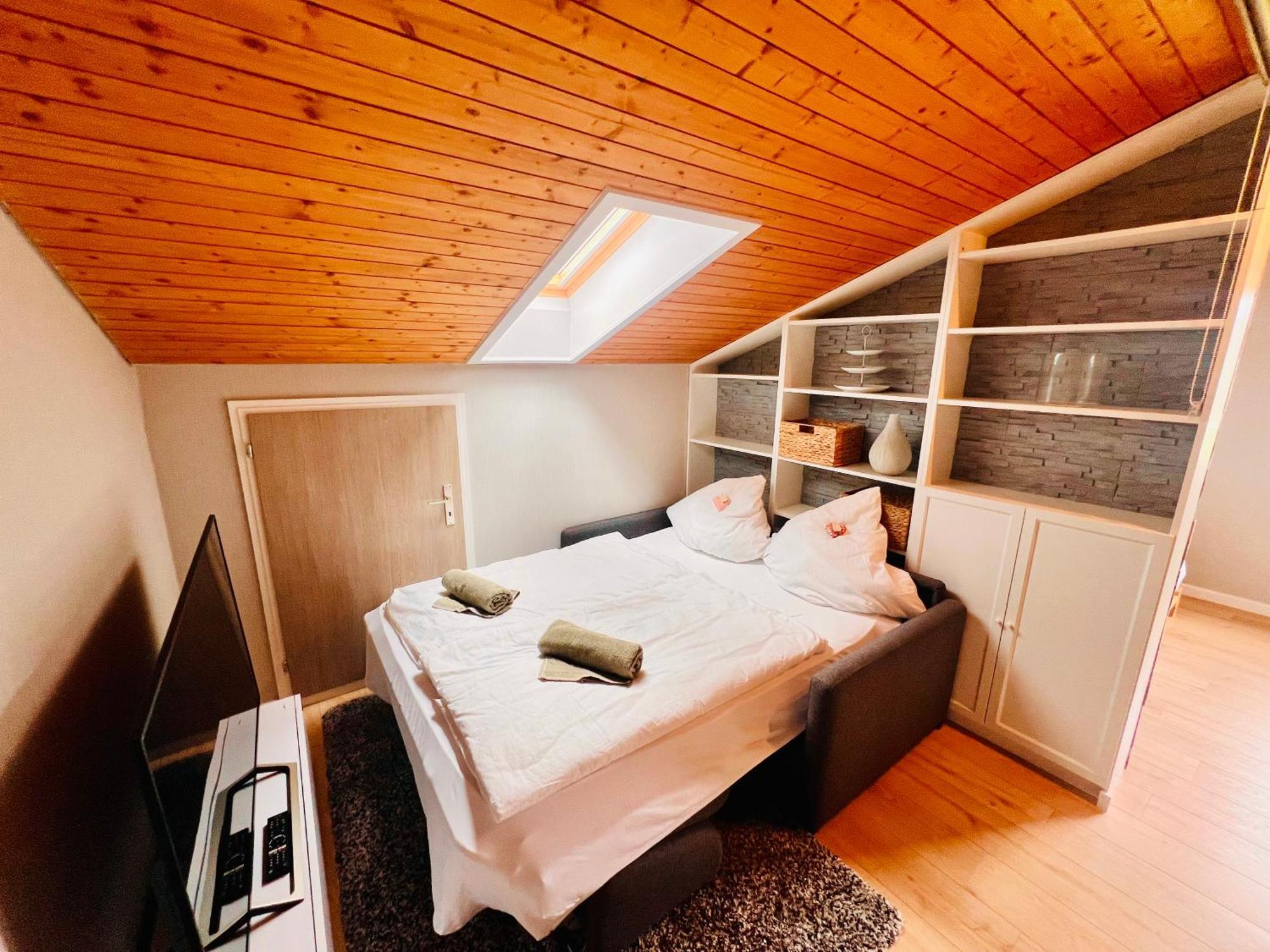 Mitten Im Schwarzwald Mit Infrarot-Sauna Und Garagenparkplatz Schönwalde Εξωτερικό φωτογραφία